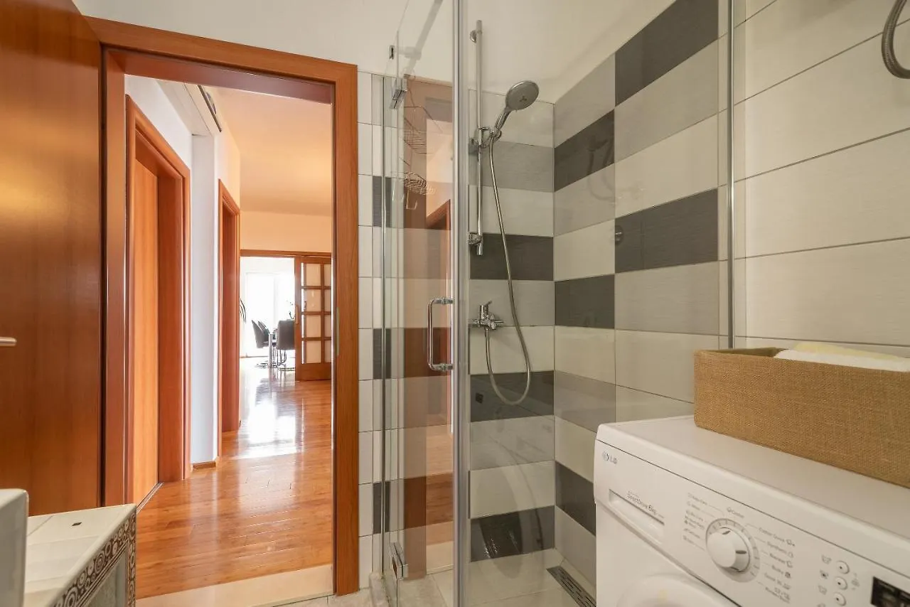 Apartments Fani Trogir 0*,