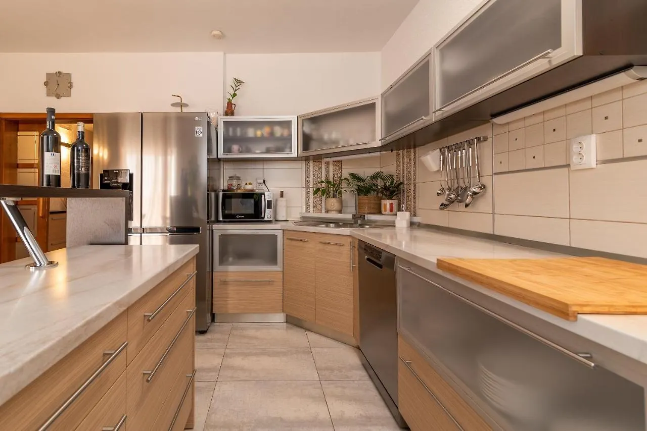 Apartments Fani Trogir Croatia