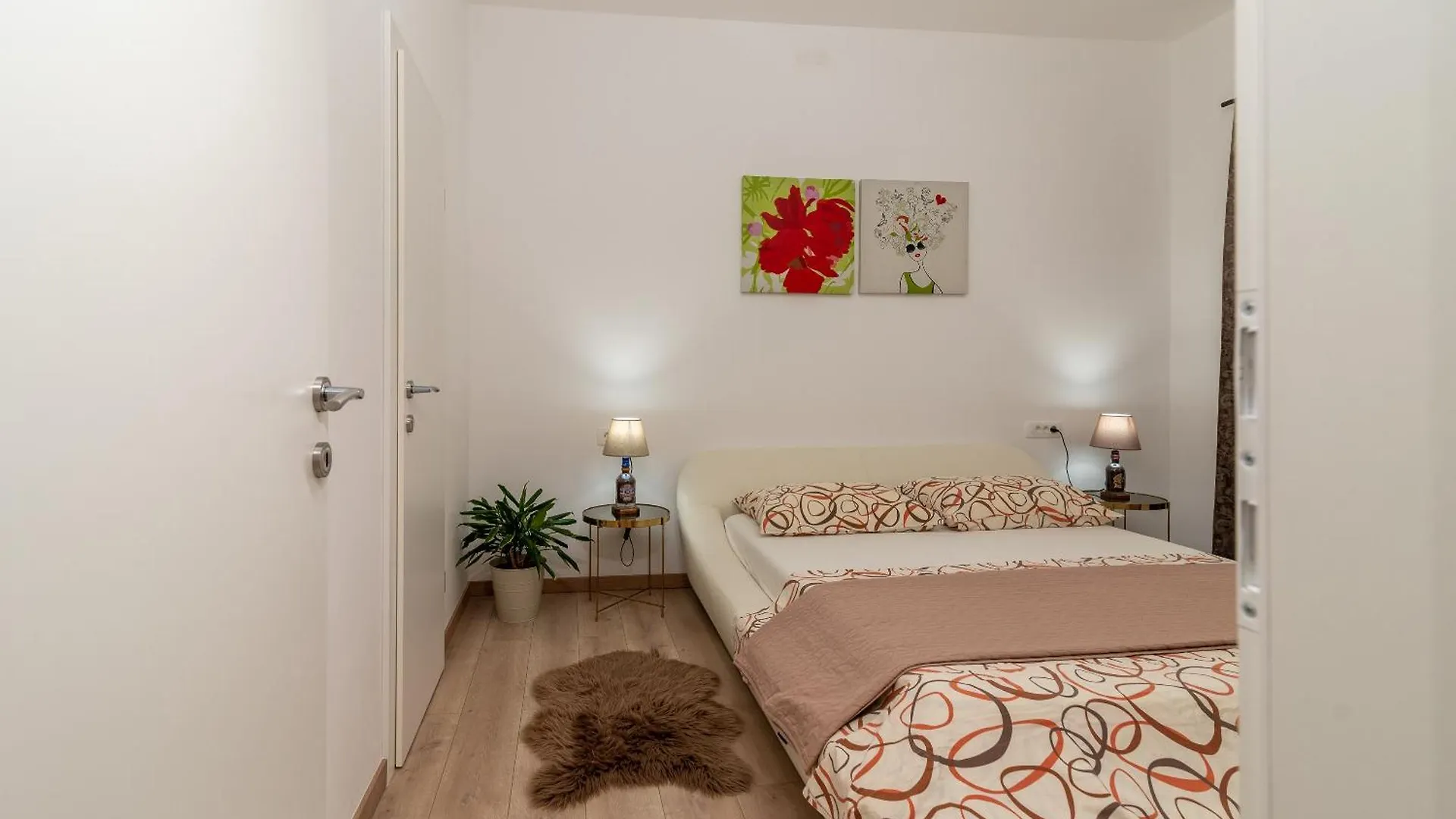 Apartments Fani Trogir 0*,  Croatia