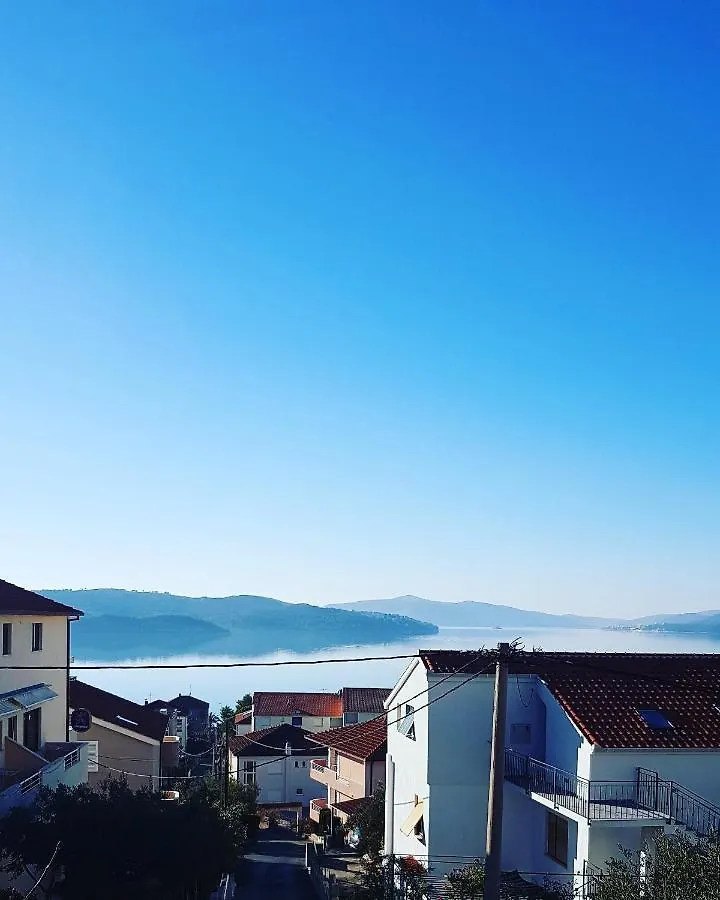 Apartments Fani Trogir Croatia